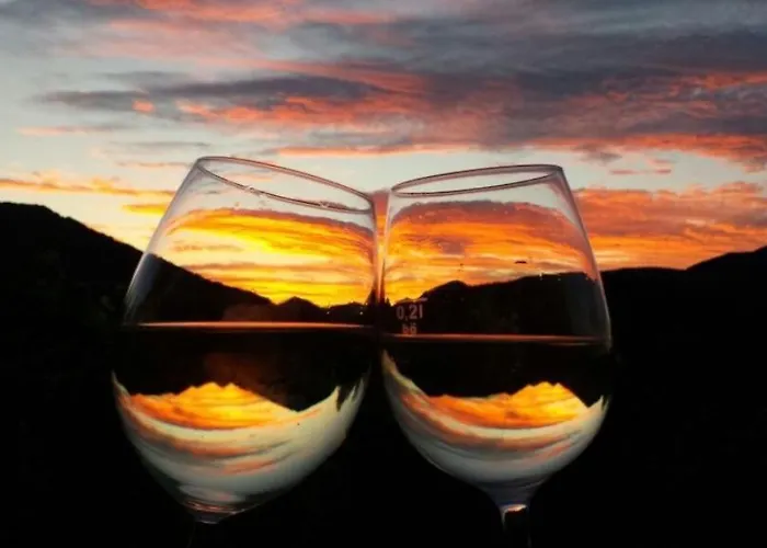 Lauras Weinherberge 4*